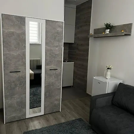 Tiny Apartment Belgrad Exteriör bild